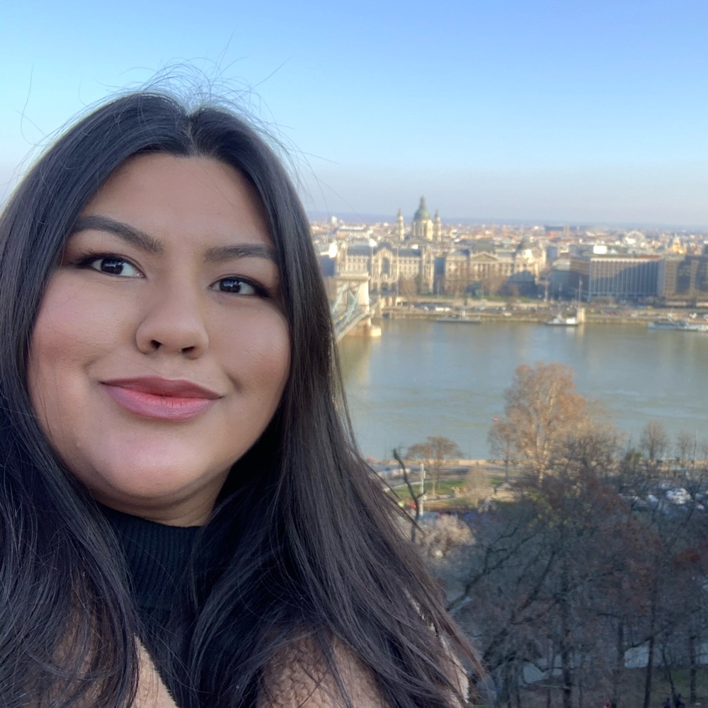 Meet your posher - Mariana